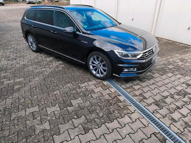 Gebraucht VW Passat R-line 190 PS (139 kW) 2016 Schwarz Kombi