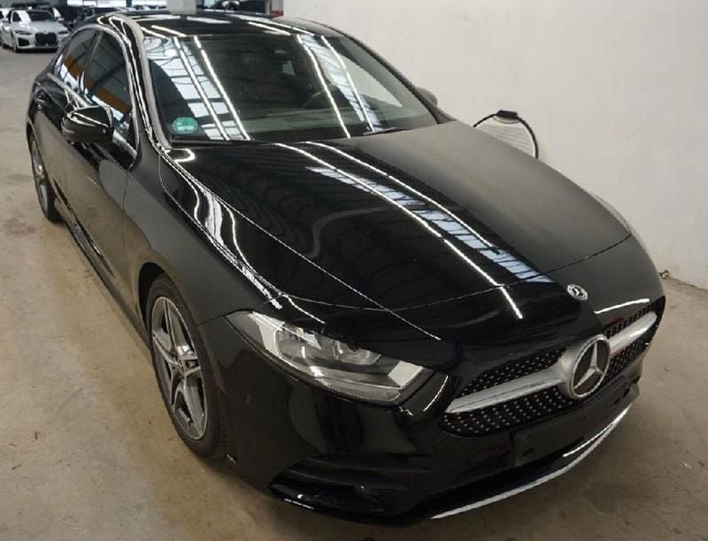Schwarz Gebraucht 2022 Mercedes A220 AMG Limousine | 21.999 € (Guter Preis) - Bild 1/4