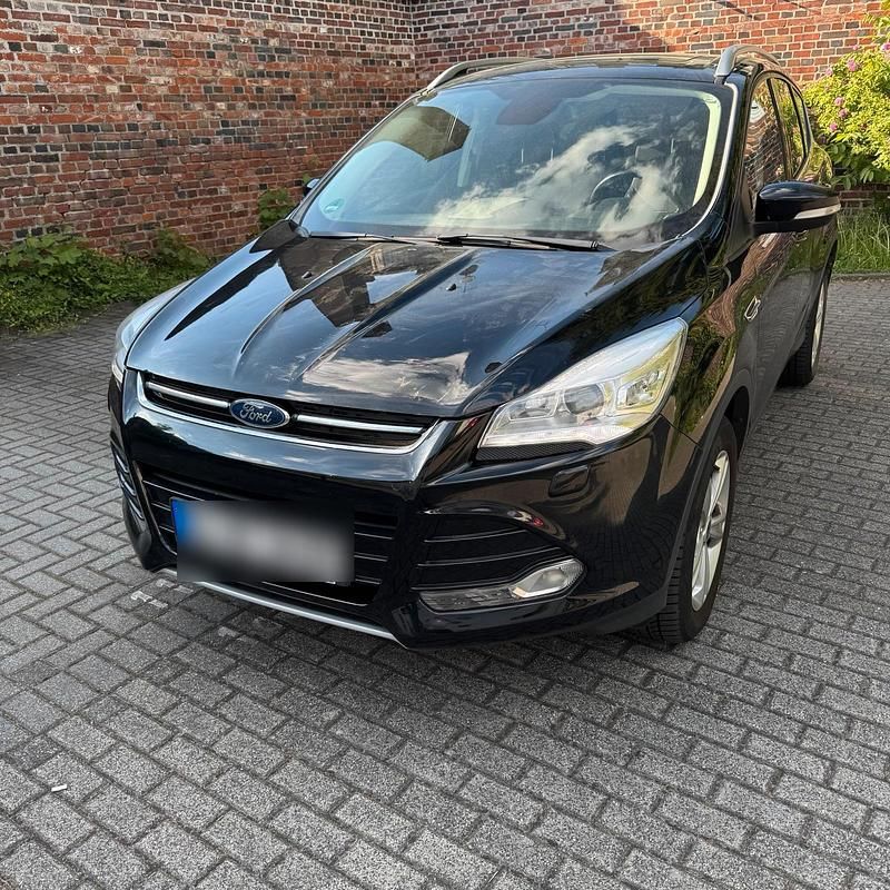Gebraucht 2016 Ford Kuga Titanium SUV | 13.250 € (Fairer Preis) - Bild 1/4