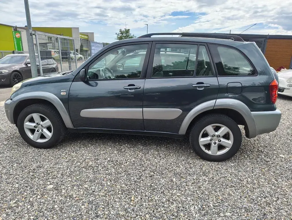 Gebraucht Toyota RAV4 150 PS (110 kW) 2005 Blau SUV