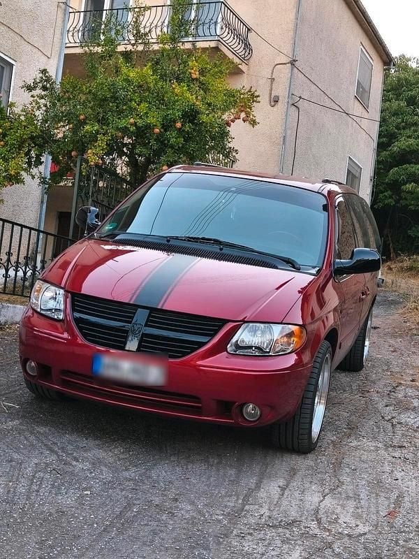 Gebraucht Dodge Grand Caravan 218 PS (160 kW) 2005 Rot Van / Kleinbus