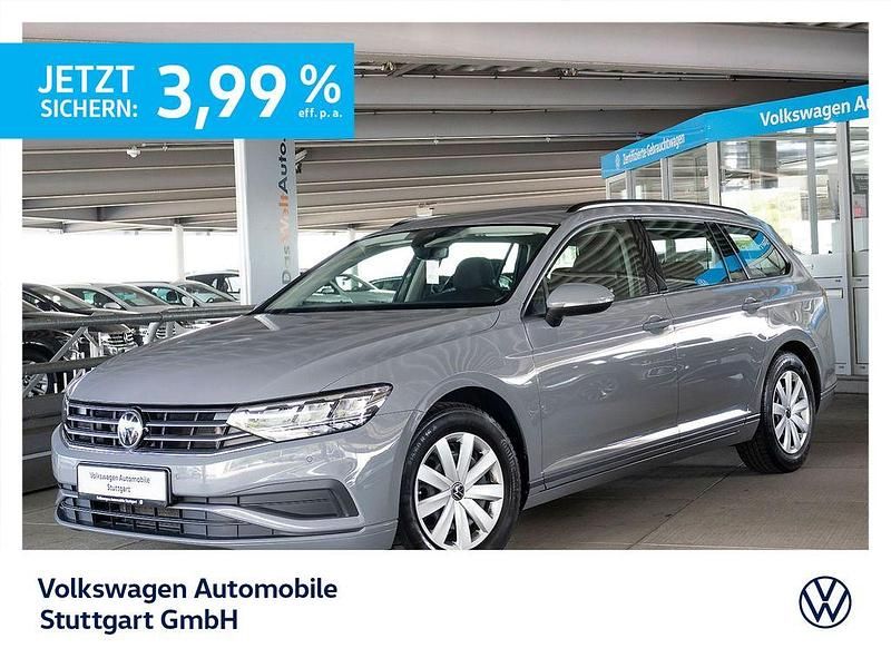 Mondsteingrau Gebraucht 2023 VW Passat Conceptline Kombi | 24.430 € (Guter Preis) - Bild 1/4