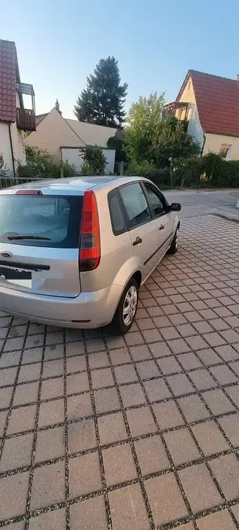 Gebraucht Ford Fiesta 75 PS (55 kW) 2003 Kleinwagen