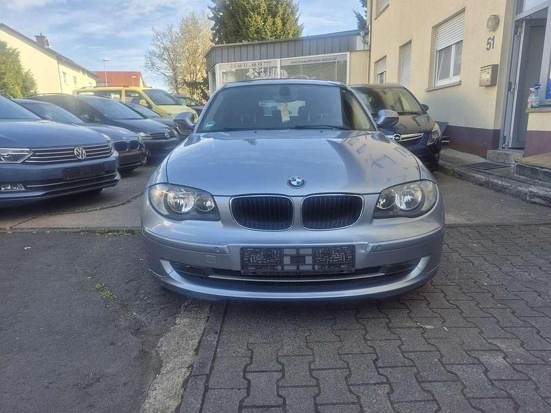 Gebraucht BMW 118 143 PS (105 kW) 2010 Bluewater metallic Kleinwagen