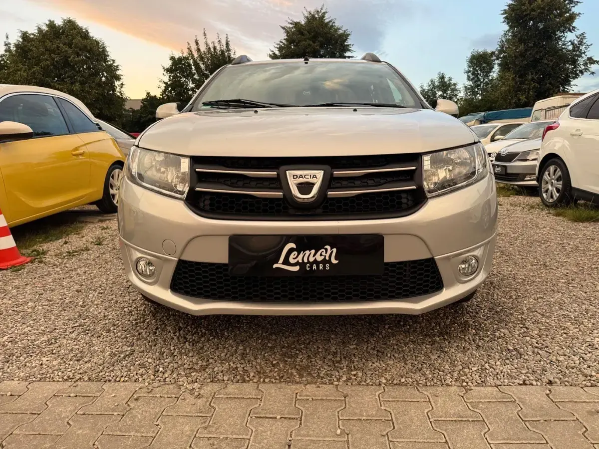 Gebraucht Dacia Logan MCV Celebration 75 PS (55 kW) 2015 Grau Kombi