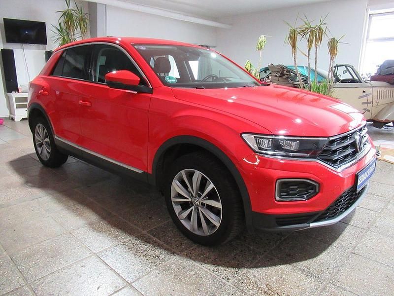 Gebraucht VW T-Roc Style 150 PS (110 kW) 2019 Rot SUV