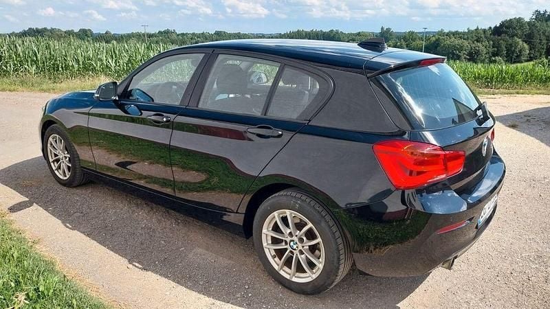 Gebraucht BMW 116 109 PS (80 kW) 2016 Schwarz Kleinwagen
