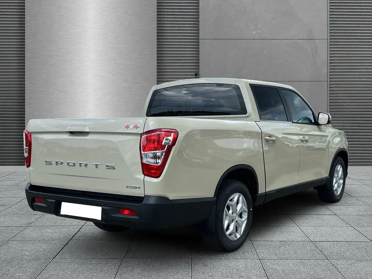 Neu KGM Musso 203 PS (149 kW) 2026 Sandstone beige Pickup