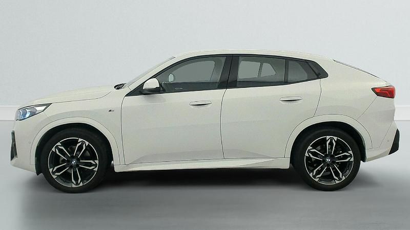Gebraucht BMW X2 150 PS (110 kW) 2025 Alpinweiss SUV