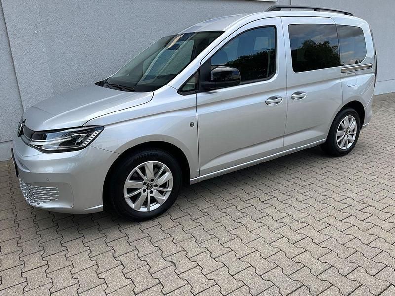 Gebraucht VW Caddy Life 122 PS (89 kW) 2022 Silber Van / Kleinbus