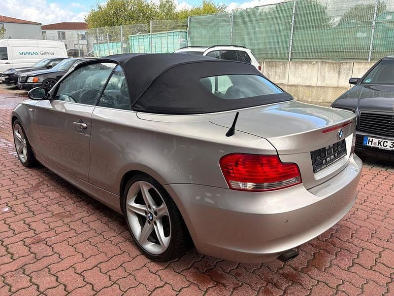 Gebraucht BMW 120 Cabriolet Advantage 170 PS (125 kW) 2010 Silber Cabrio