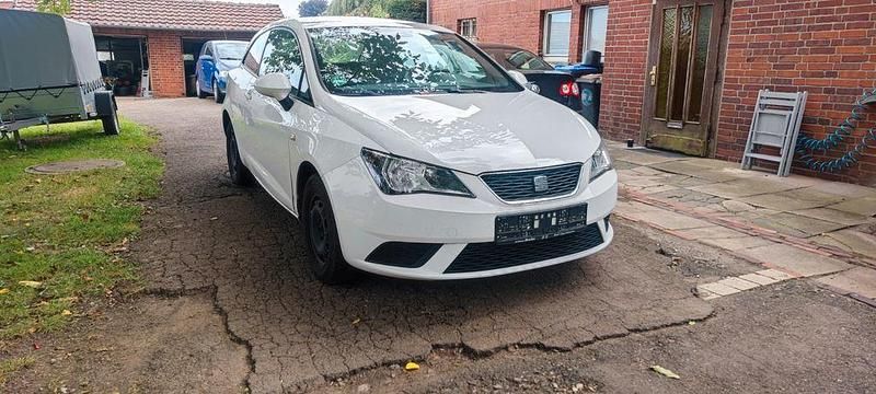 Weiß Gebraucht 2013 Seat Ibiza Kleinwagen | 2.099 € (Superpreis) - Bild 1/4