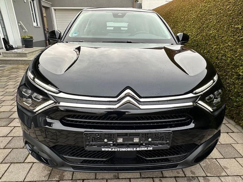 Gebraucht Citroën C4 PureTech 131 PS (96 kW) 2024 Schwarz Limousine