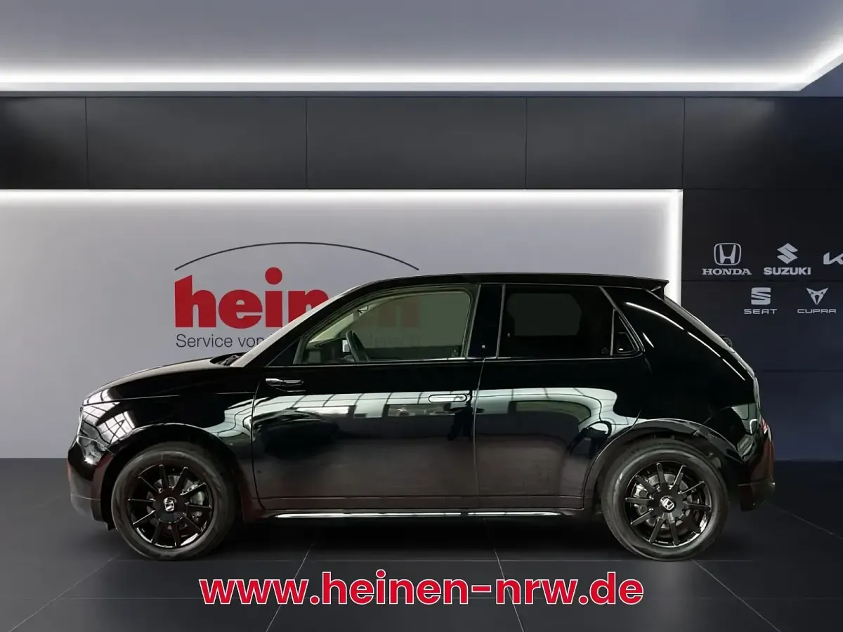 Gebraucht Honda e 60 kW (82 PS) 2022 Schwarz Kleinwagen