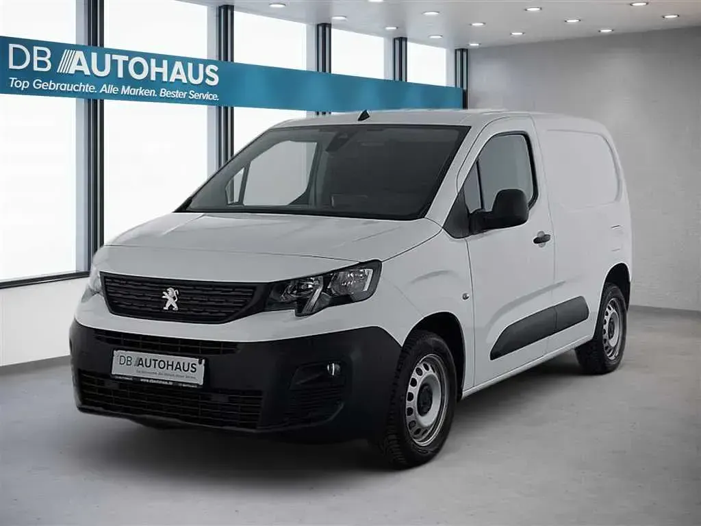 Gebraucht Peugeot Partner Premium 102 PS (75 kW) 2022 Van / Kleinbus