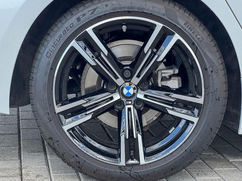 Gebraucht BMW 318 M Sport 150 PS (110 kW) 2024 Weiss Kombi