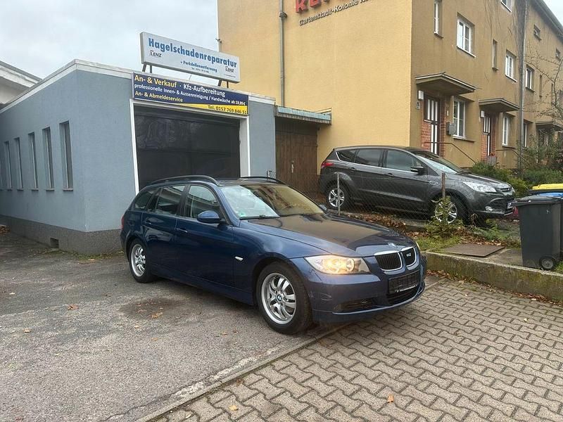Gebraucht BMW 320 Advantage 150 PS (110 kW) 2006 Blau Kombi