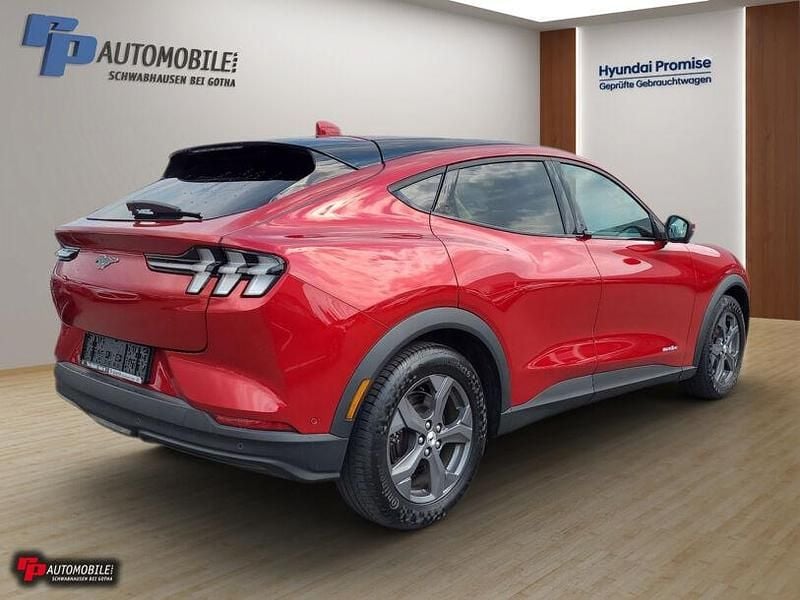 Gebraucht Ford Mustang Mach-E Standard Range 197 kW (269 PS) 2021 Rot SUV