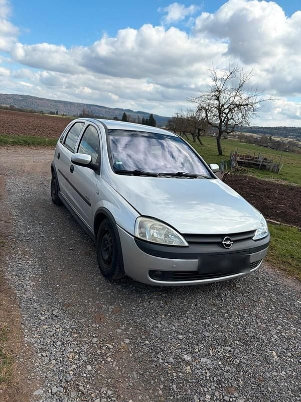 Gebraucht Opel Corsa 75 PS (55 kW) 2003 Silber Kleinwagen