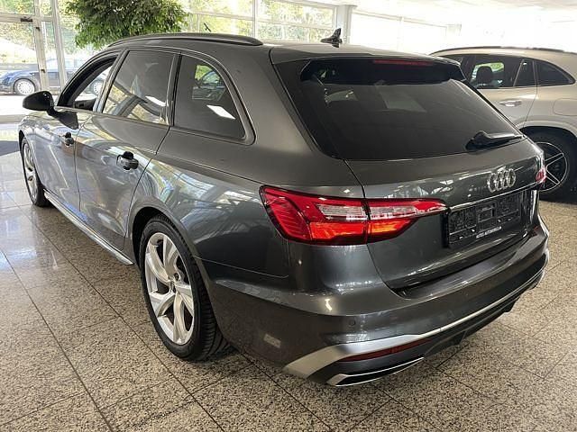 Gebraucht Audi A4 S-Line 163 PS (119 kW) 2024 Grau, metallic Kombi
