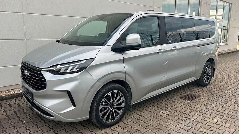 Neu Ford Tourneo Titanium X 170 PS (125 kW) 2026 Silber Van / Kleinbus