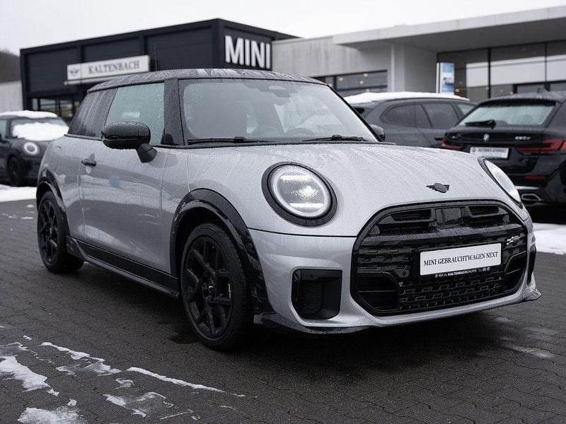 Gebraucht Mini John Cooper Works 204 PS (150 kW) 2024 Silber Kleinwagen