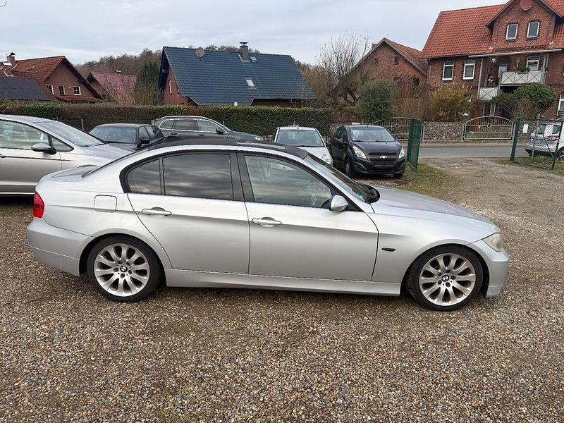 Gebraucht BMW 320 Performance 150 PS (110 kW) 2005 Silber Limousine