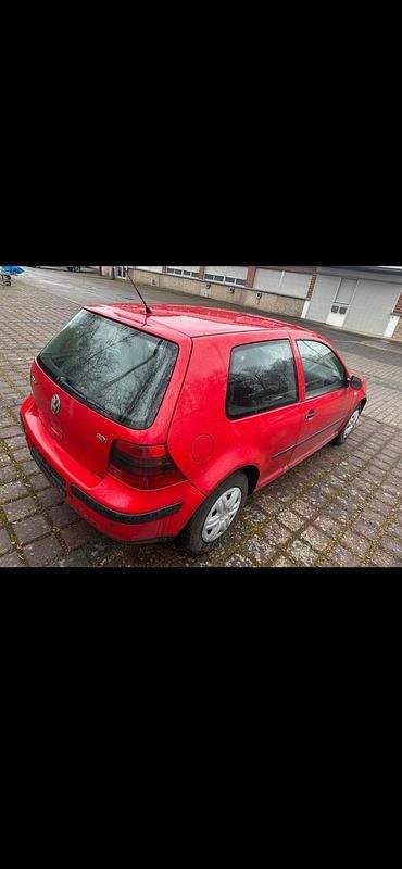 Gebraucht VW Golf IV 90 PS (66 kW) 2000 Rot Kleinwagen