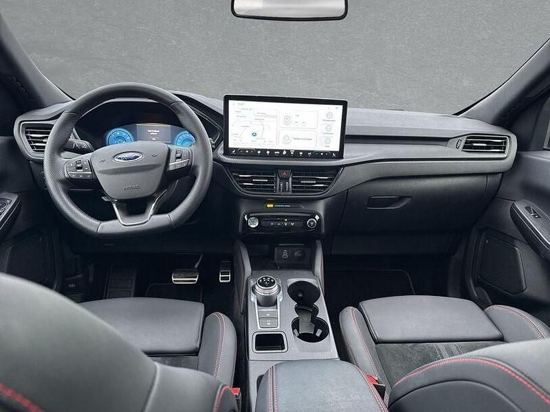Gebraucht Ford Kuga ST-Line X 243 PS (178 kW) 2024 Andere SUV