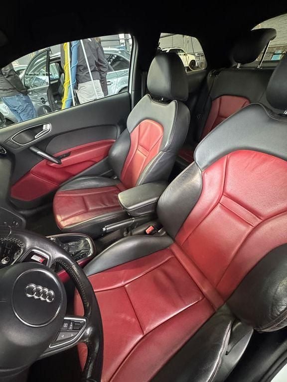 Gebraucht Audi A1 Ambition 122 PS (89 kW) 2010 Schwarz Kleinwagen