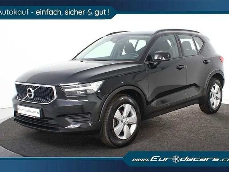 Schwarz Gebraucht 2021 Volvo XC40 Momentum SUV | 21.850 € (Guter Preis) - Bild 1/4