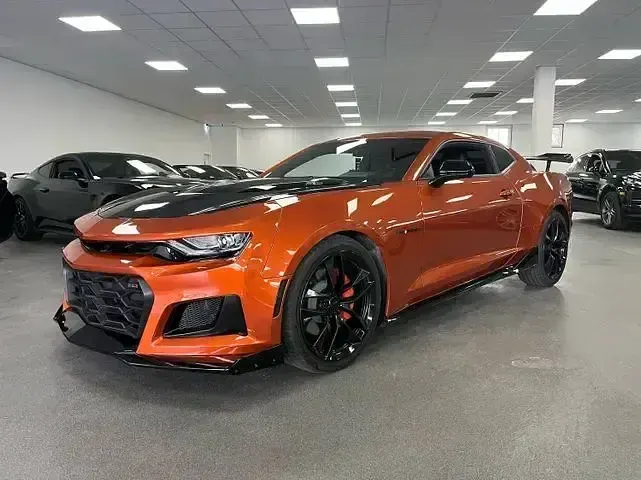 Gebraucht Chevrolet Camaro ZL1 461 PS (339 kW) 2023 Orange Coupé