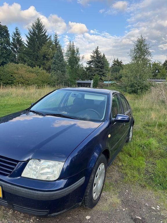 Gebraucht 1999 VW Bora Comfortline Limousine | 2.500 € (Fairer Preis) - Bild 1/4