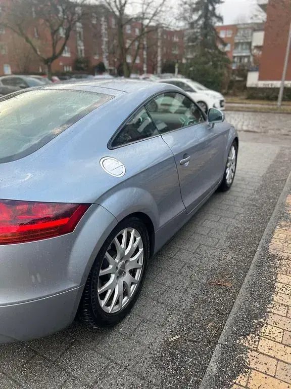 Gebraucht Audi TT S-Line 160 PS (117 kW) 2009 Silber Coupé