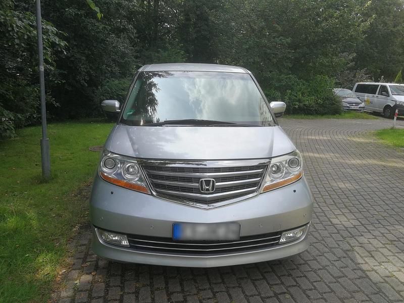Gebraucht Honda Elysion Prestige 200 PS (147 kW) 2007 Silber Van / Kleinbus