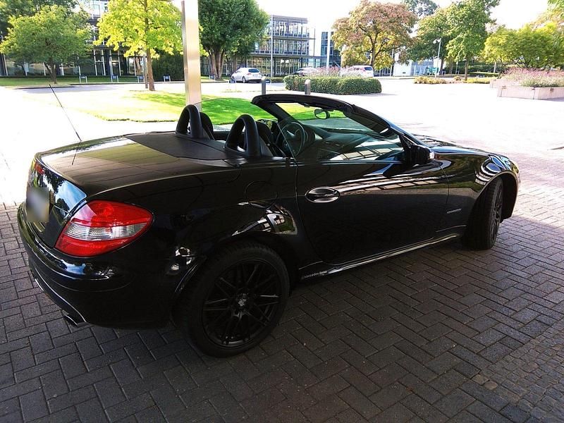 Gebraucht Mercedes SLK200 163 PS (119 kW) 2004 Schwarz Cabrio