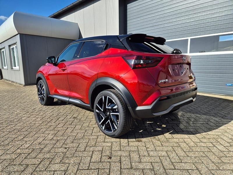 Neu Nissan Juke 114 PS (83 kW) 2026 Fuji sunset red SUV