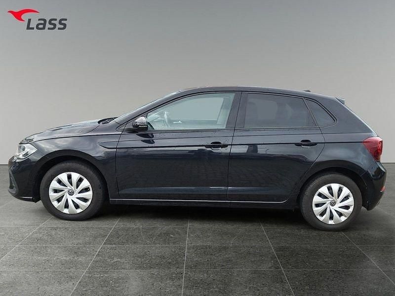 Second-hand VW Polo Life 95 CP (69 kW) 2023 Negru Berlinǎ