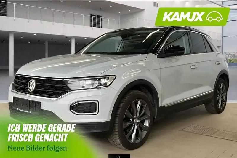 Gebraucht VW T-Roc 150 PS (110 kW) 2018 Silber / grau SUV