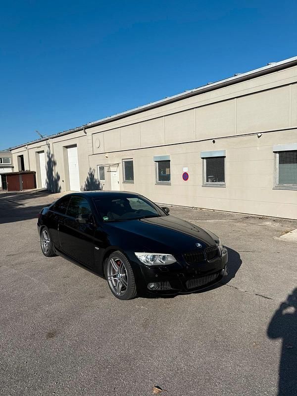 Gebraucht BMW 335 Performance 306 PS (225 kW) 2011 Schwarz Coupé