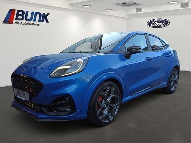 Desert island blue metallic (pn4fz) Gebraucht 2024 Ford Puma ST SUV | 29.990 € (Fairer Preis) - Bild 1/4