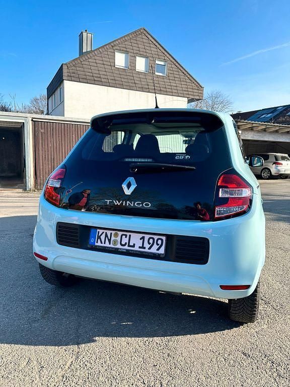 Gebraucht Renault Twingo Dynamique 71 PS (52 kW) 2014 Blau Kleinwagen