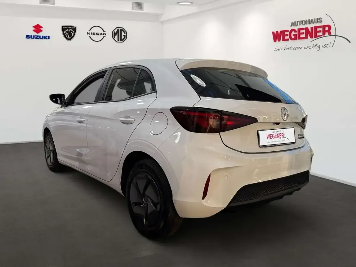 Gebraucht MG MG3 194 PS (142 kW) 2024 Dover white Kleinwagen