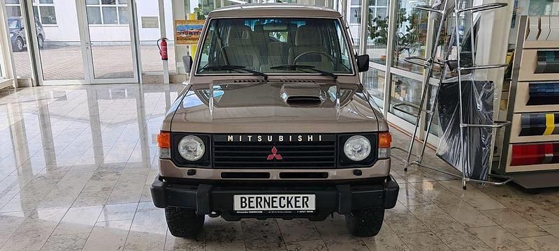 Gebraucht Mitsubishi Pajero 95 PS (69 kW) 1992 Braun SUV