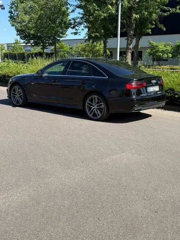 Gebraucht Audi A6 218 PS (160 kW) 2016 Schwarz Limousine