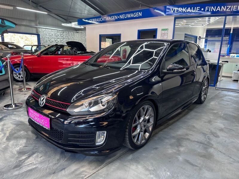 Schwarz Gebraucht 2012 VW Golf VI Edition Limousine | 10.999 € (Fairer Preis) - Bild 1/4