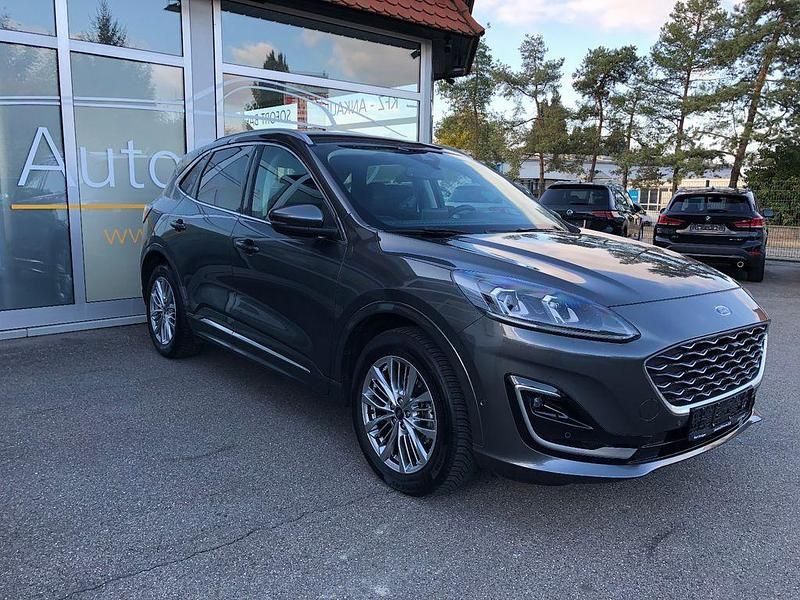 Grau Gebraucht 2020 Ford Kuga Vignale SUV | 26.590 € (Fairer Preis) - Bild 1/4