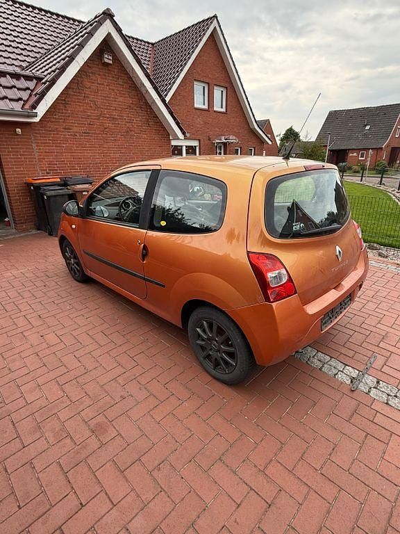 Gebraucht Renault Twingo Dynamique 76 PS (55 kW) 2008 Orange Kleinwagen