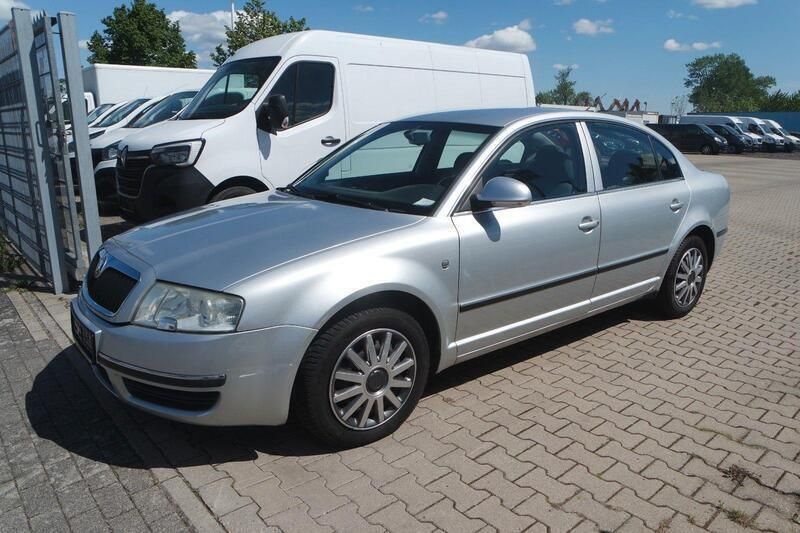 Silber Gebraucht 2007 Skoda Superb Exclusive Limousine | 1.360 € - Bild 1/4
