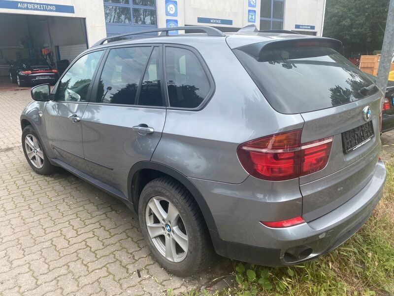 Gebraucht BMW X5 245 PS (180 kW) 2012 Spacegrau SUV